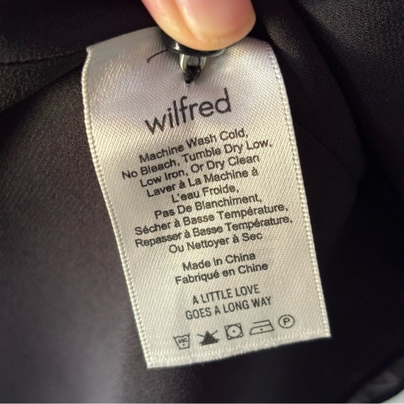 Aritzia Wilfred Nazaire Button Down Dress in Black and White Pattern - Picture 9 of 10